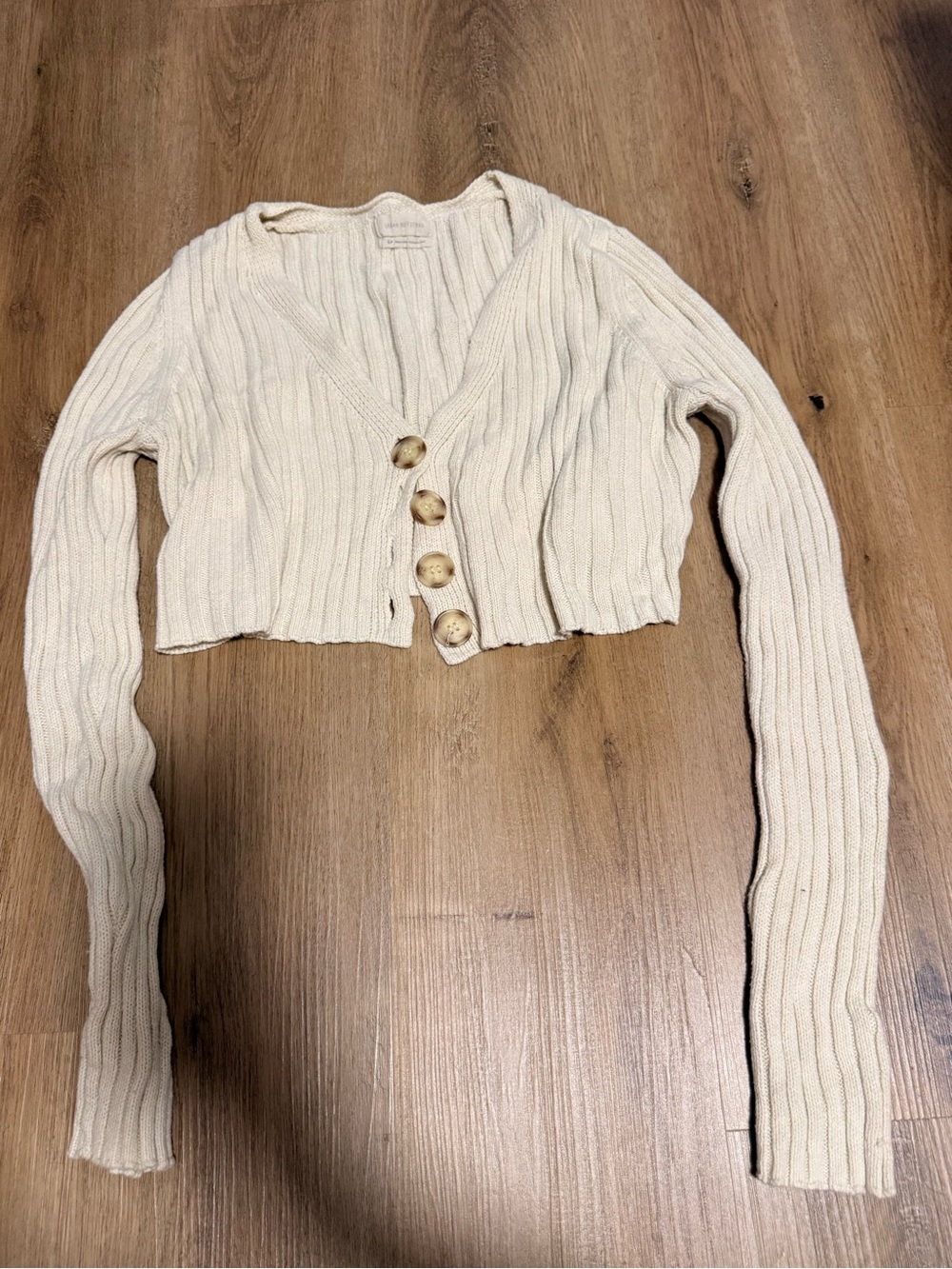 Cropped V-Neck Ribbed Button Sweater - Cream
